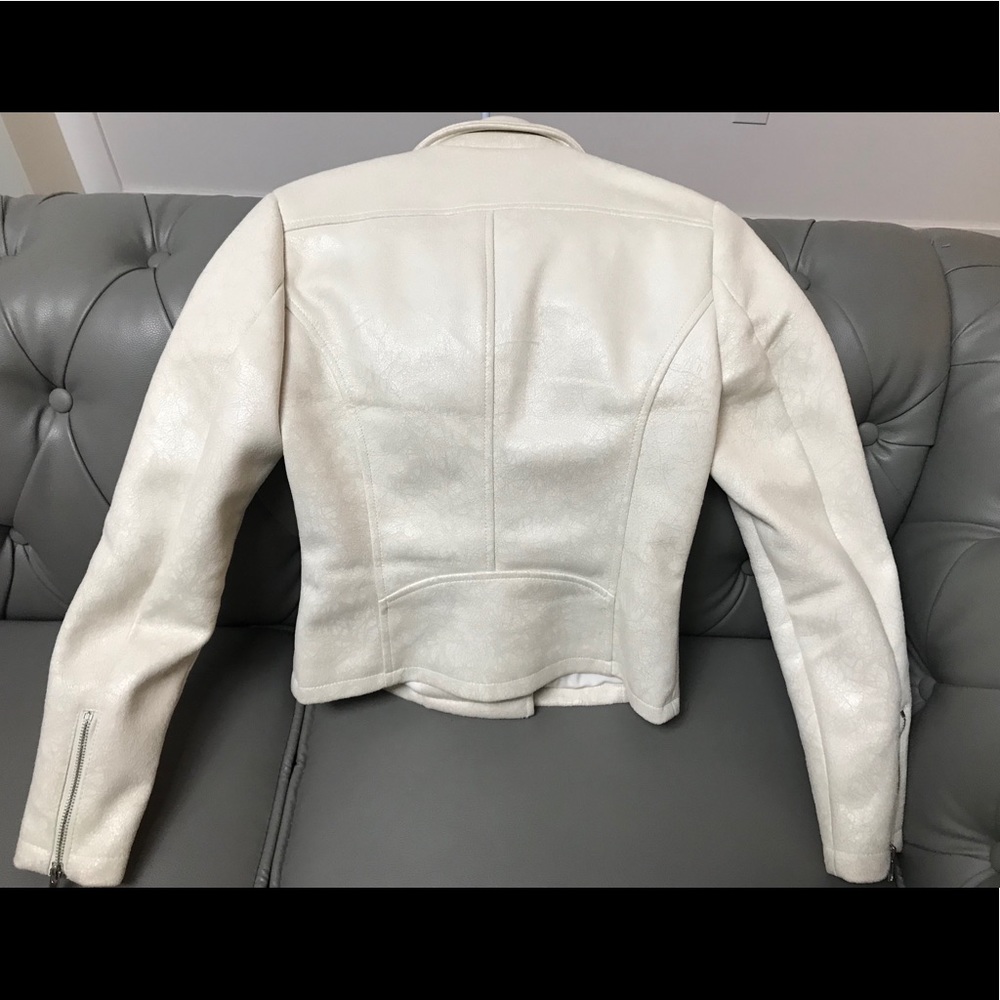 Guess Coat - Picture 5 of 6